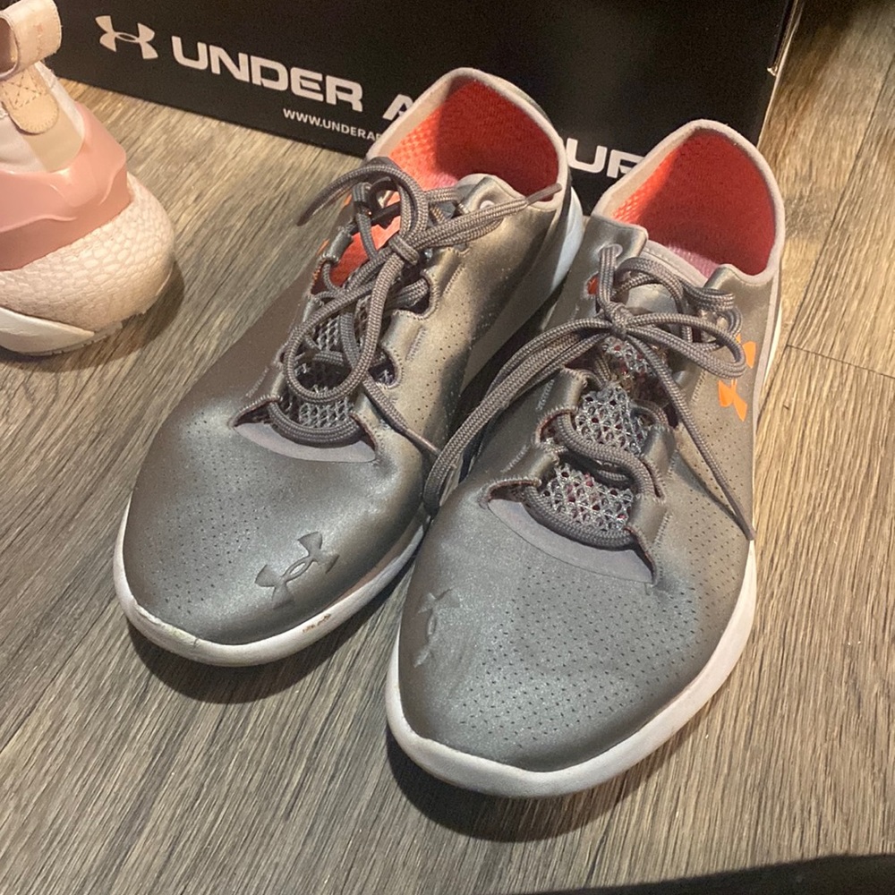 UA Speedform StudioLux